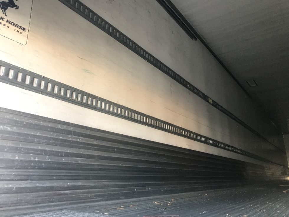 Refrigerated Trailer-Semi Trailers-Utility-2016-Trailer-Fontana-CA-429,440\n\t\tmiles-$ 28,250 - Image 9