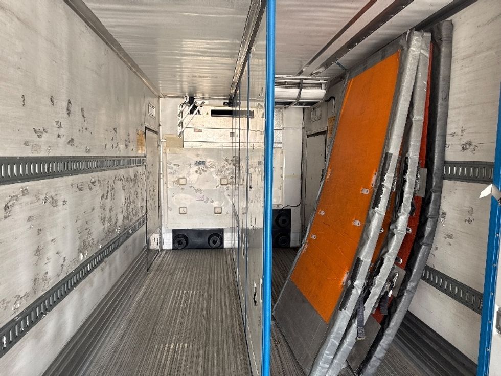 Refrigerated Trailer-Semi Trailers-Utility-2016-Trailer-Greeley-CO-276,329\n\t\tmiles-$ 17,250 - Image 11