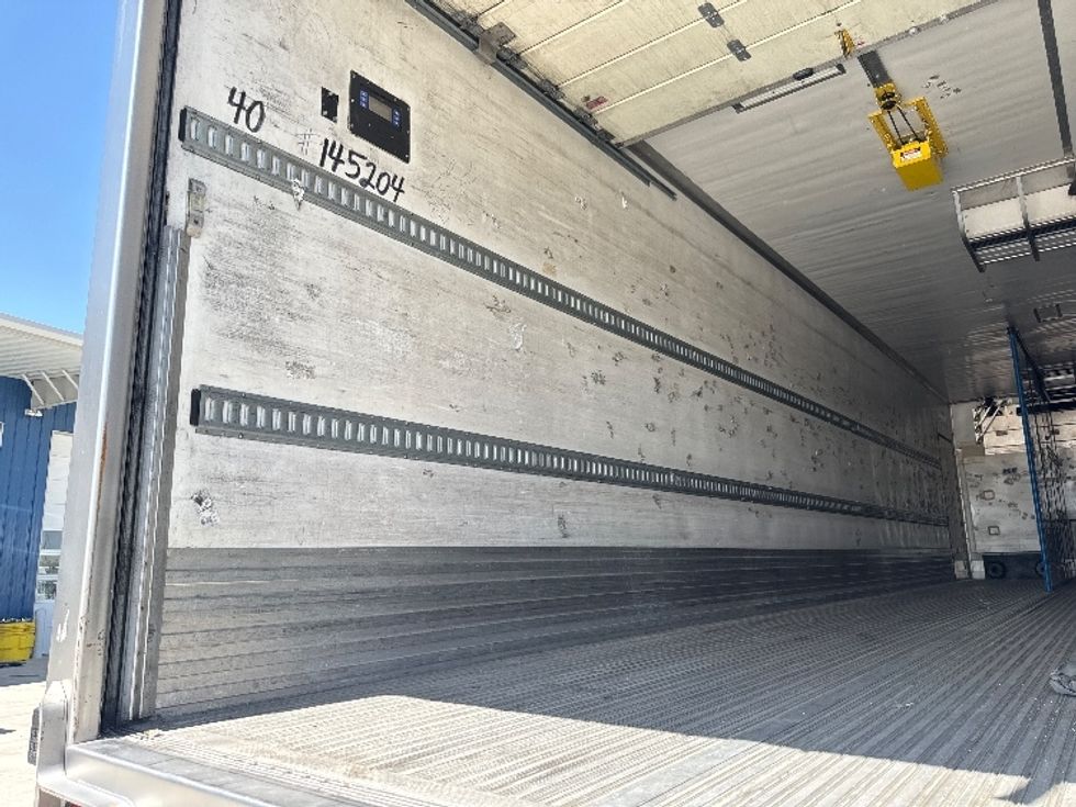 Refrigerated Trailer-Semi Trailers-Utility-2016-Trailer-Greeley-CO-276,329\n\t\tmiles-$ 17,250 - Image 9