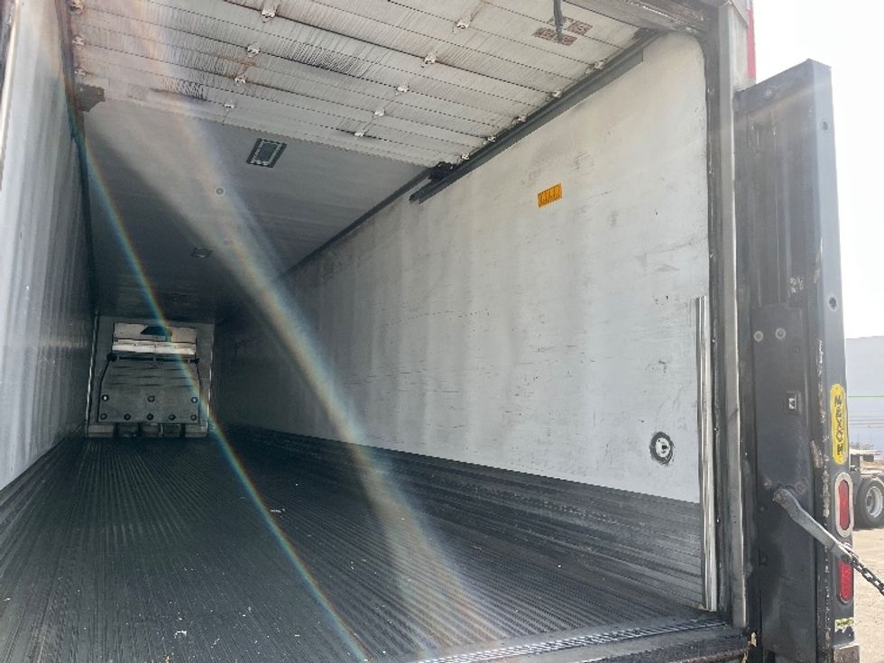 Refrigerated Trailer-Semi Trailers-Utility-2016-Trailer-La Mirada-CA-162,976\n\t\tmiles-$ 23,250 - Image 10
