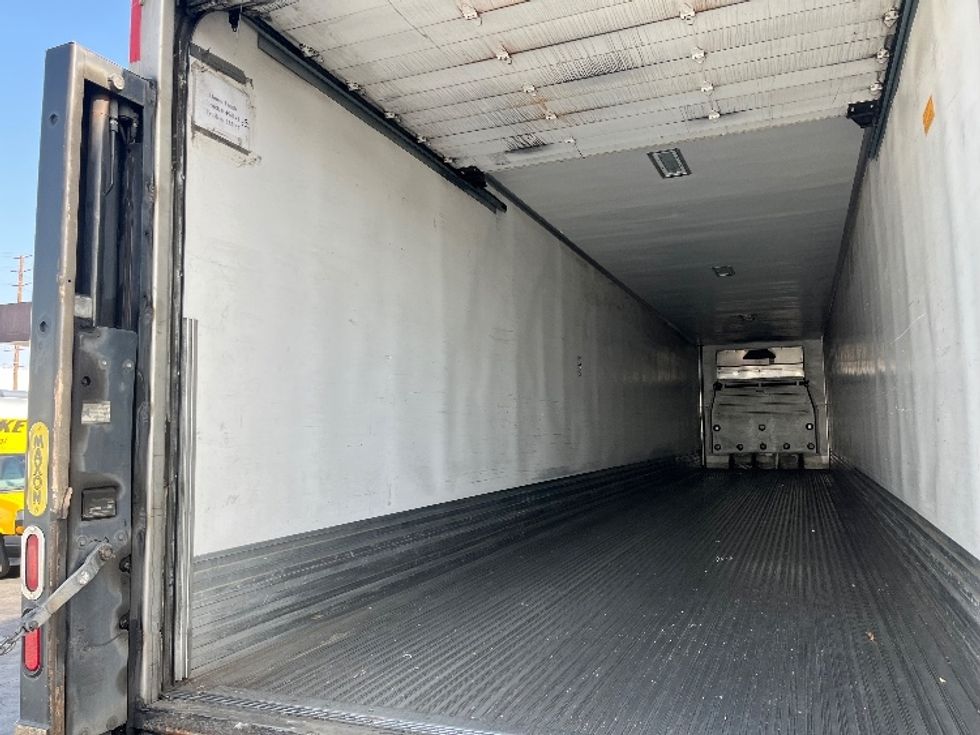 Refrigerated Trailer-Semi Trailers-Utility-2016-Trailer-La Mirada-CA-162,976\n\t\tmiles-$ 23,250 - Image 9