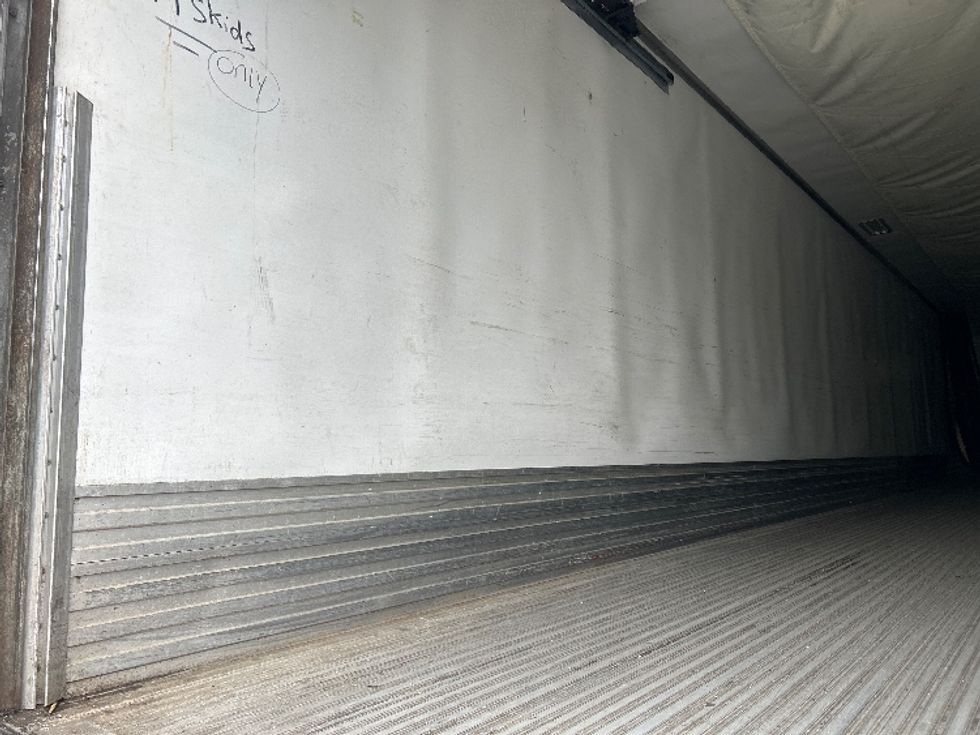 Refrigerated Trailer-Semi Trailers-Utility-2016-Trailer-Lancaster-PA-834,999\n\t\tmiles-$ 36,000 - Image 9