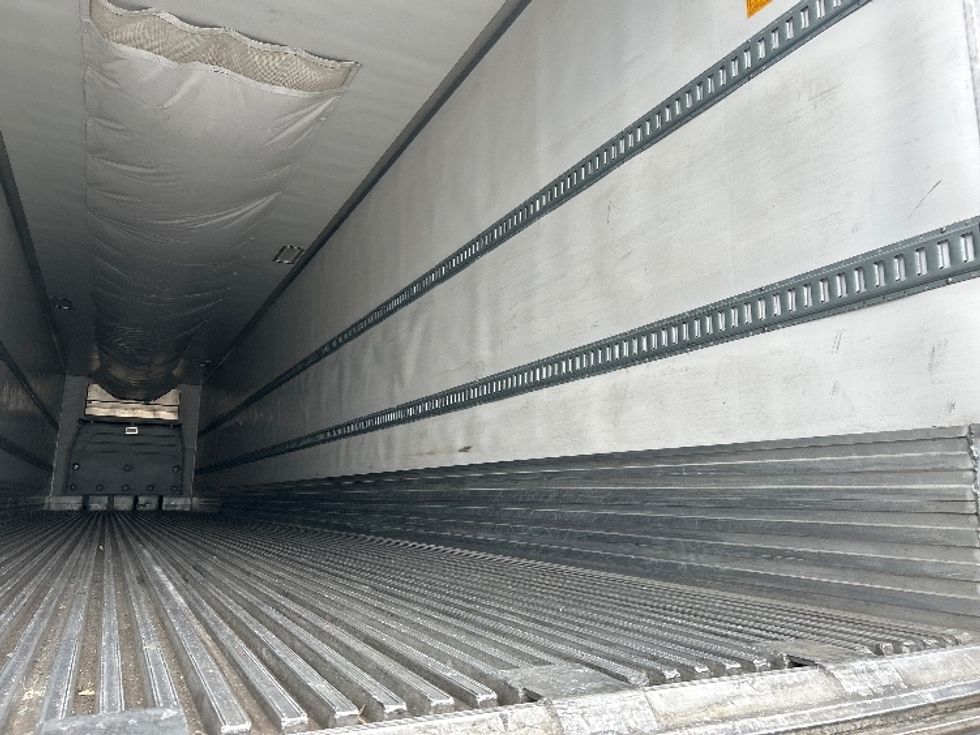 Refrigerated Trailer-Semi Trailers-Utility-2016-Trailer-Little Rock-AR-126,007\n\t\tmiles-$ 17,500 - Image 9
