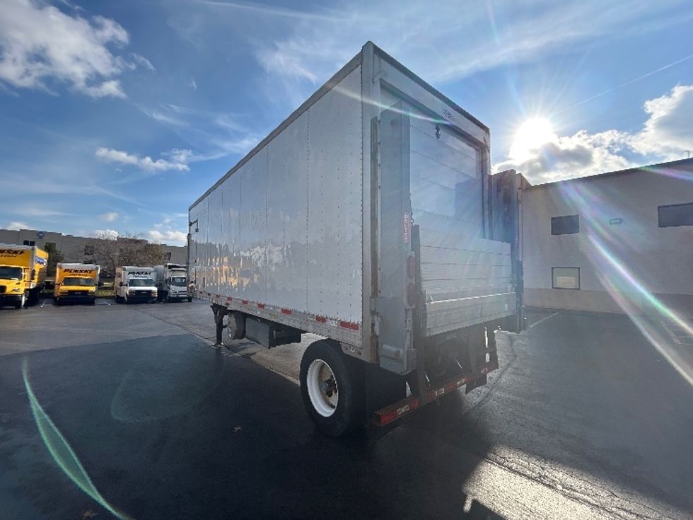 Refrigerated Trailer-Semi Trailers-Utility-2016-Trailer-Louisville-KY-1,045,933\n\t\tmiles-$ 17,000 - Image 3