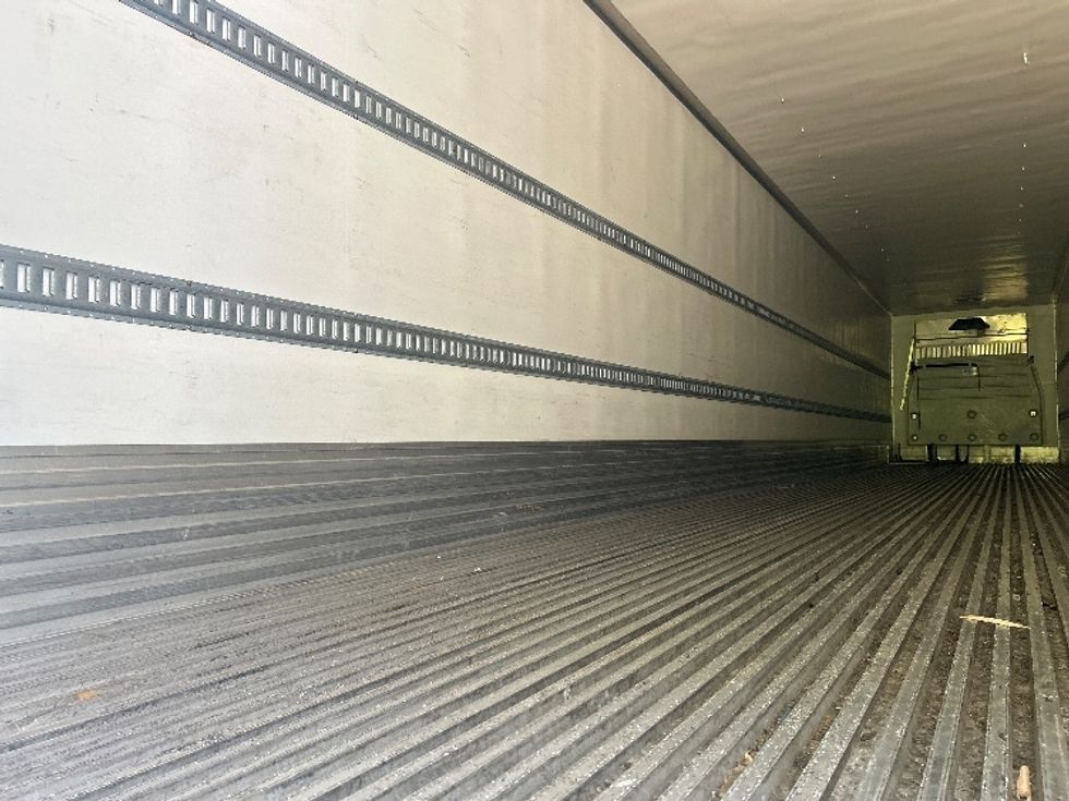 Refrigerated Trailer-Semi Trailers-Utility-2016-Trailer-Mcdonough-GA-387,435\n\t\tmiles-$ 22,750 - Image 9