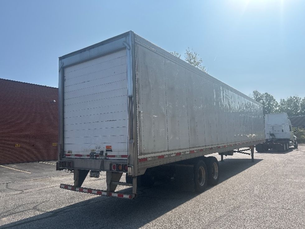 Refrigerated Trailer-Semi Trailers-Utility-2016-Trailer-Middlefield-OH-823,662\n\t\tmiles-$ 27,500 - Image 4