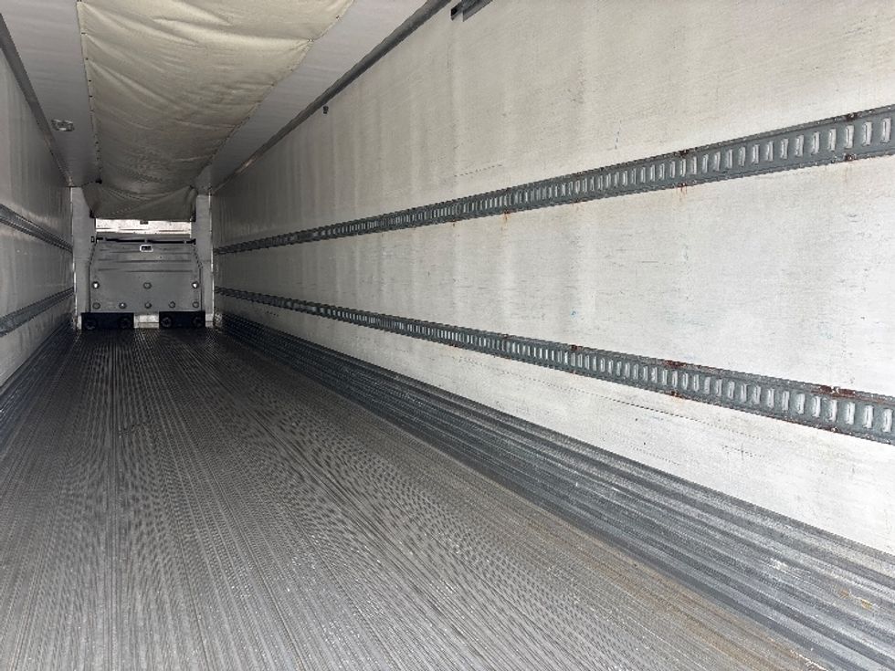 Refrigerated Trailer-Semi Trailers-Utility-2016-Trailer-Moberly-MO-318,171\n\t\tmiles-$ 23,750 - Image 10