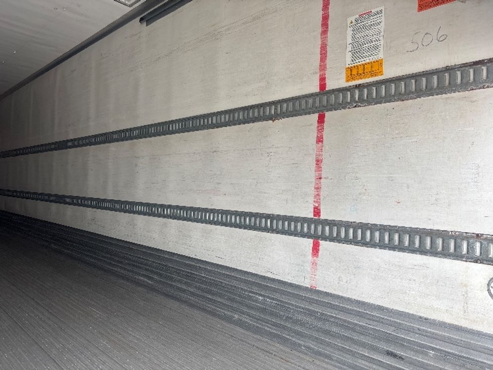 Refrigerated Trailer-Semi Trailers-Utility-2016-Trailer-Moberly-MO-396,192\n\t\tmiles-$ 22,000 - Image 10