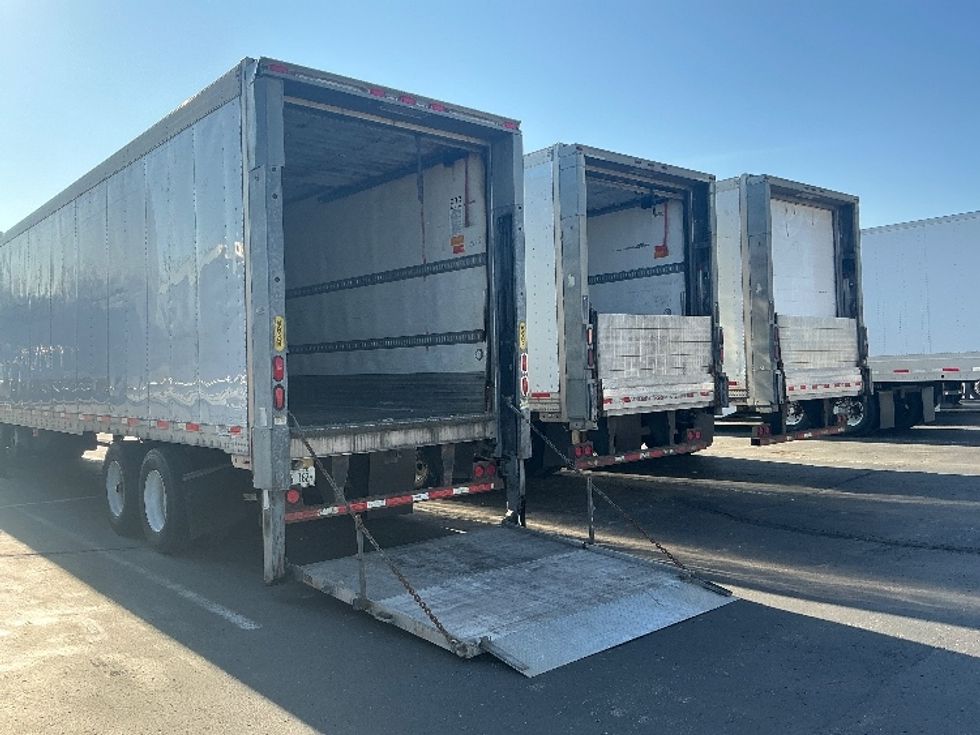 Refrigerated Trailer-Semi Trailers-Utility-2016-Trailer-Monroe-OH-251,830\n\t\tmiles-$ 21,000 - Image 10