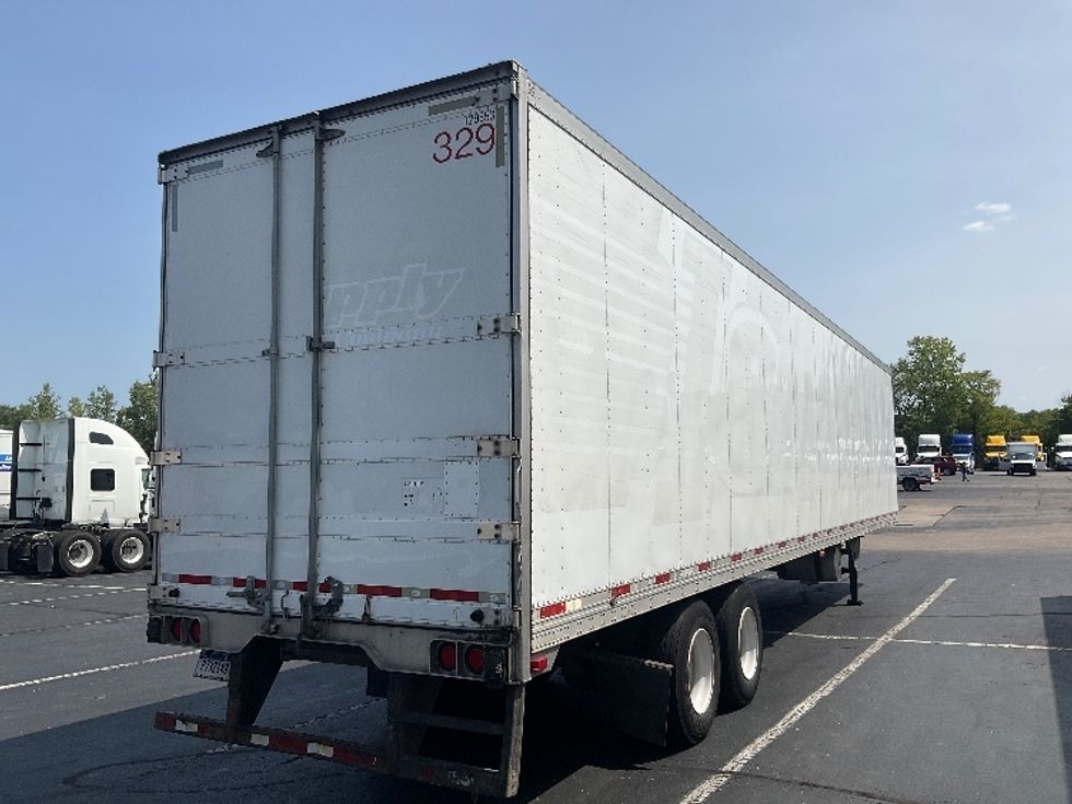 Refrigerated Trailer-Semi Trailers-Utility-2016-Trailer-Obetz-OH-321,745\n\t\tmiles-$ 16,500 - Image 4