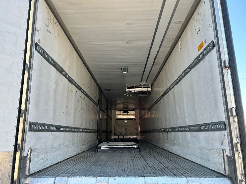 Refrigerated Trailer-Semi Trailers-Utility-2016-Trailer-Saginaw-MI-1,300,338\n\t\tmiles-$ 21,500 - Image 8
