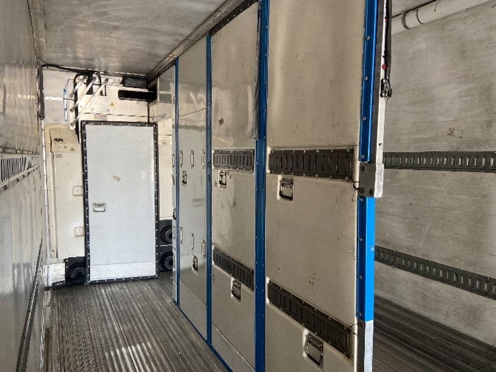 Refrigerated Trailer-Semi Trailers-Utility-2016-Trailer-San Antonio-TX-1,081,096\n\t\tmiles-$ 17,250 - Image 10