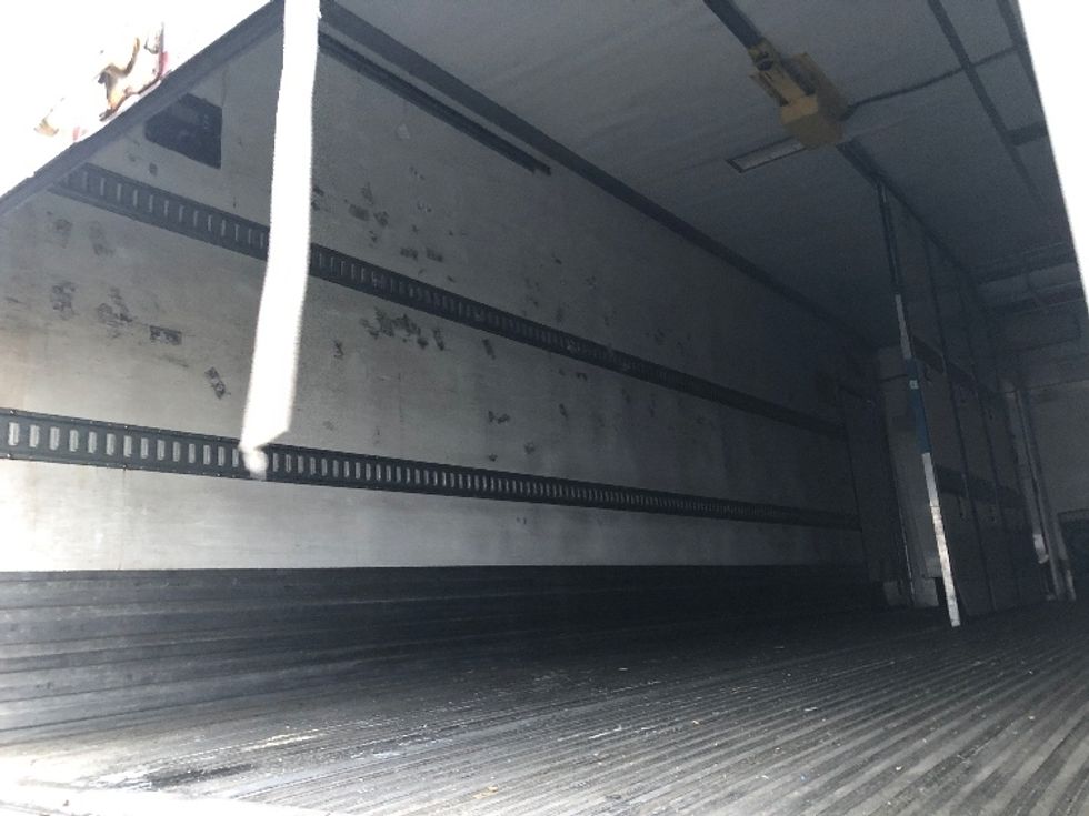 Refrigerated Trailer-Semi Trailers-Utility-2016-Trailer-Spokane Valley-WA-302,556\n\t\tmiles-$ 15,250 - Image 9