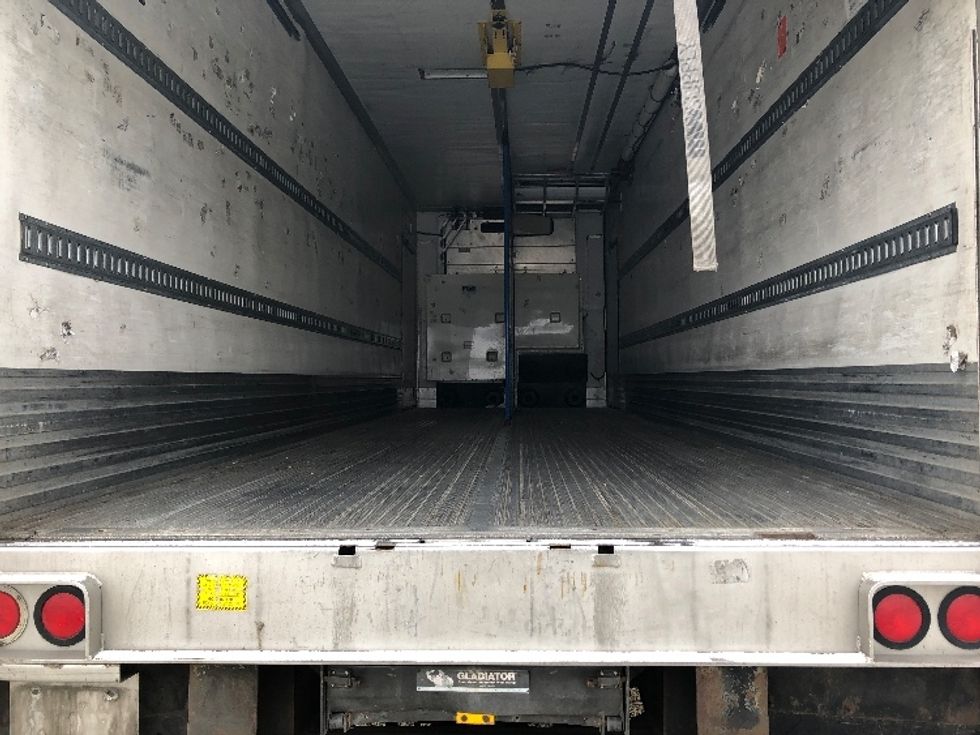 Refrigerated Trailer-Semi Trailers-Utility-2016-Trailer-Spokane Valley-WA-423,154\n\t\tmiles-$ 15,000 - Image 7