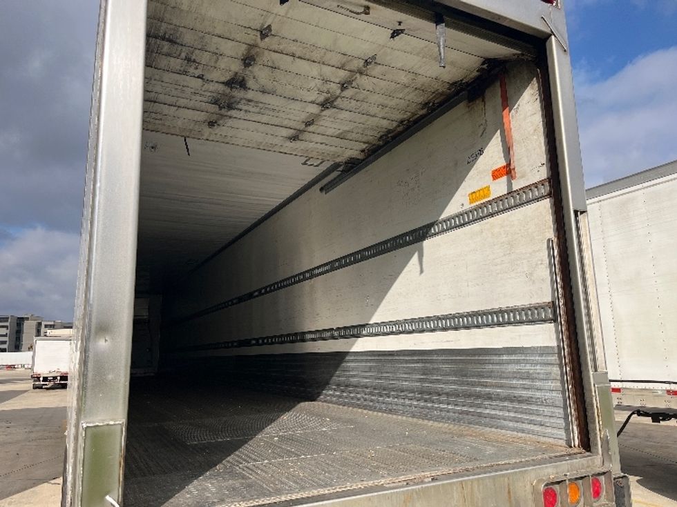 Refrigerated Trailer-Semi Trailers-Utility-2016-Trailer-Windsor-WI-501,320\n\t\tmiles-$ 27,750 - Image 10