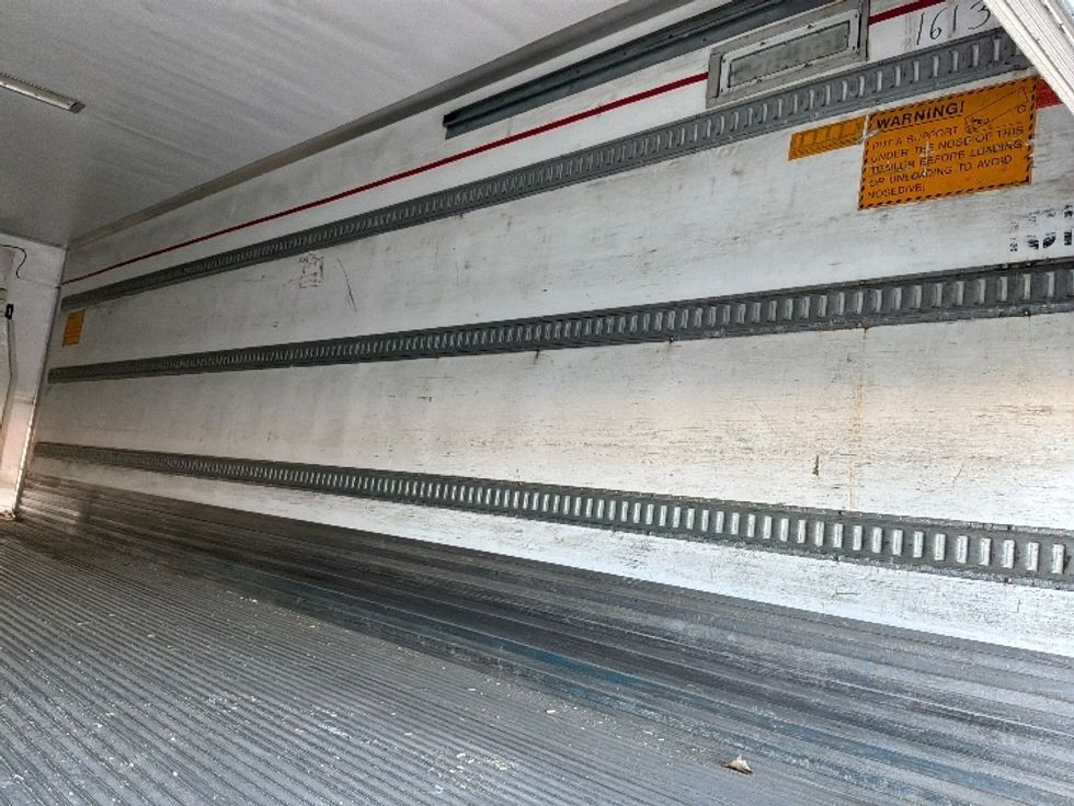 Refrigerated Trailer-Semi Trailers-Utility-2017-Trailer-Allentown-PA-360,329\n\t\tmiles-$ 25,750 - Image 10
