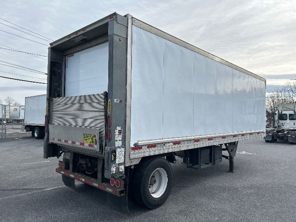 Refrigerated Trailer-Semi Trailers-Utility-2017-Trailer-Belcamp-MD-341,557\n\t\tmiles-$ 27,000 - Image 4