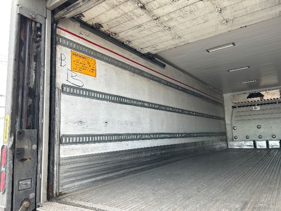 Refrigerated Trailer-Semi Trailers-Utility-2017-Trailer-Belcamp-MD-341,557\n\t\tmiles-$ 27,000 - Image 9