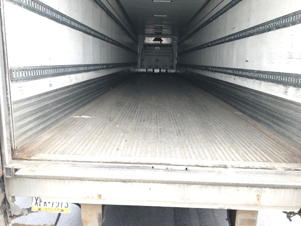 Refrigerated Trailer-Semi Trailers-Utility-2017-Trailer-Bethlehem-PA-338,025\n\t\tmiles-$ 27,500 - Image 8