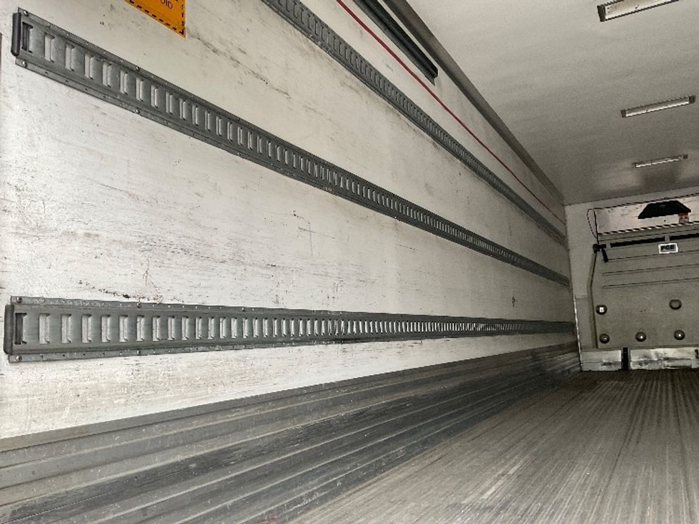 Refrigerated Trailer-Semi Trailers-Utility-2017-Trailer-Bethlehem-PA-342,930\n\t\tmiles-$ 25,750 - Image 9