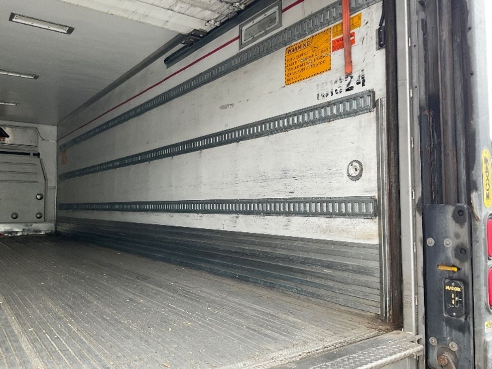 Refrigerated Trailer-Semi Trailers-Utility-2017-Trailer-Bethlehem-PA-349,464\n\t\tmiles-$ 25,750 - Image 10