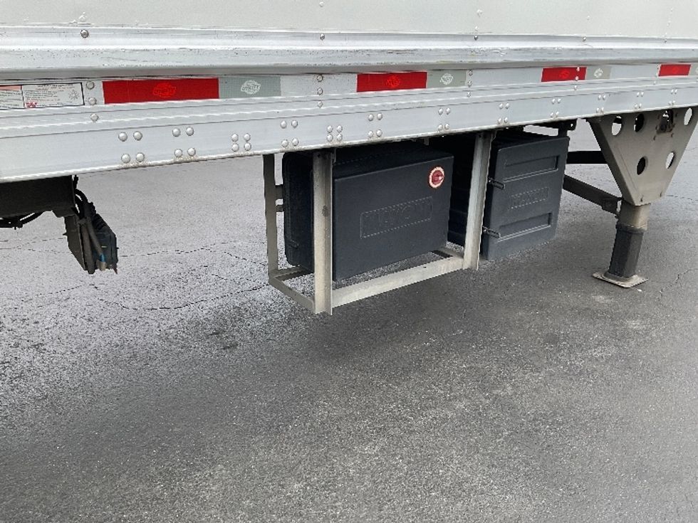 Refrigerated Trailer-Semi Trailers-Utility-2017-Trailer-Bethlehem-PA-396,197\n\t\tmiles-$ 25,750 - Image 12