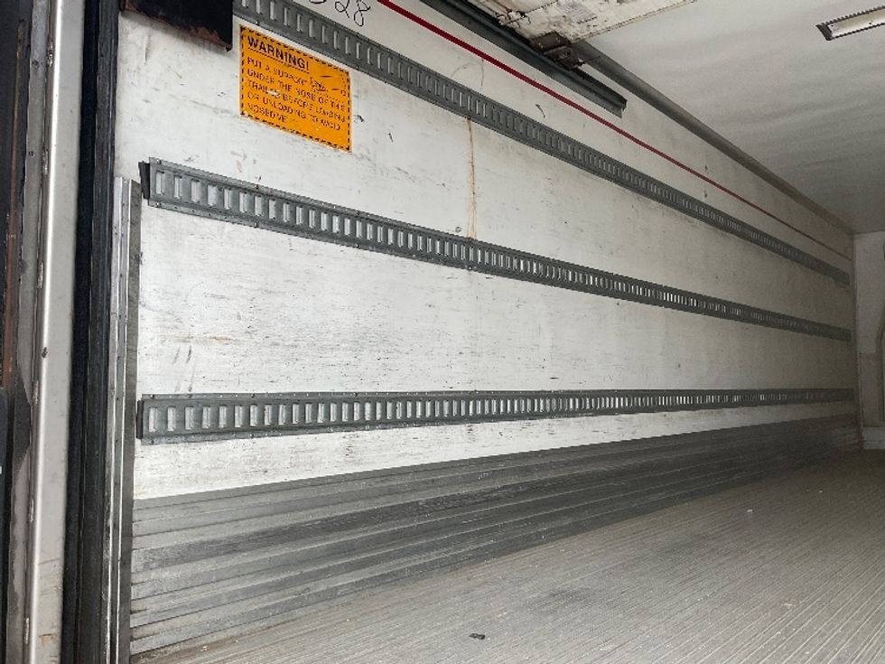 Refrigerated Trailer-Semi Trailers-Utility-2017-Trailer-Bethlehem-PA-400,000\n\t\tmiles-$ 25,750 - Image 9