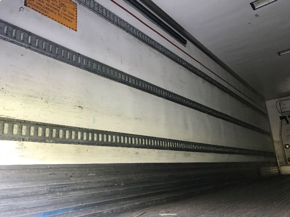 Refrigerated Trailer-Semi Trailers-Utility-2017-Trailer-Bethlehem-PA-436,450\n\t\tmiles-$ 25,750 - Image 9