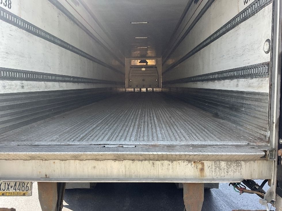 Refrigerated Trailer-Semi Trailers-Utility-2017-Trailer-Bethlehem-PA-487,600\n\t\tmiles-$ 27,500 - Image 8