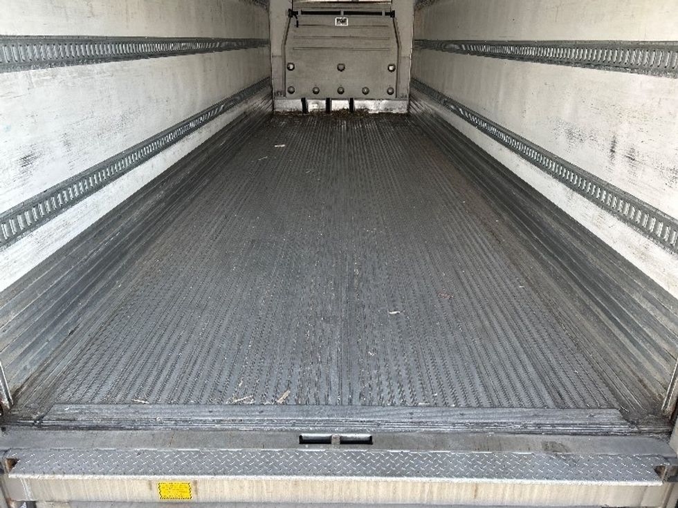 Refrigerated Trailer-Semi Trailers-Utility-2017-Trailer-Carlisle-PA-398,296\n\t\tmiles-$ 27,000 - Image 7