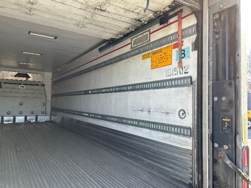 Refrigerated Trailer-Semi Trailers-Utility-2017-Trailer-Carlisle-PA-409,581\n\t\tmiles-$ 27,000 - Image 10