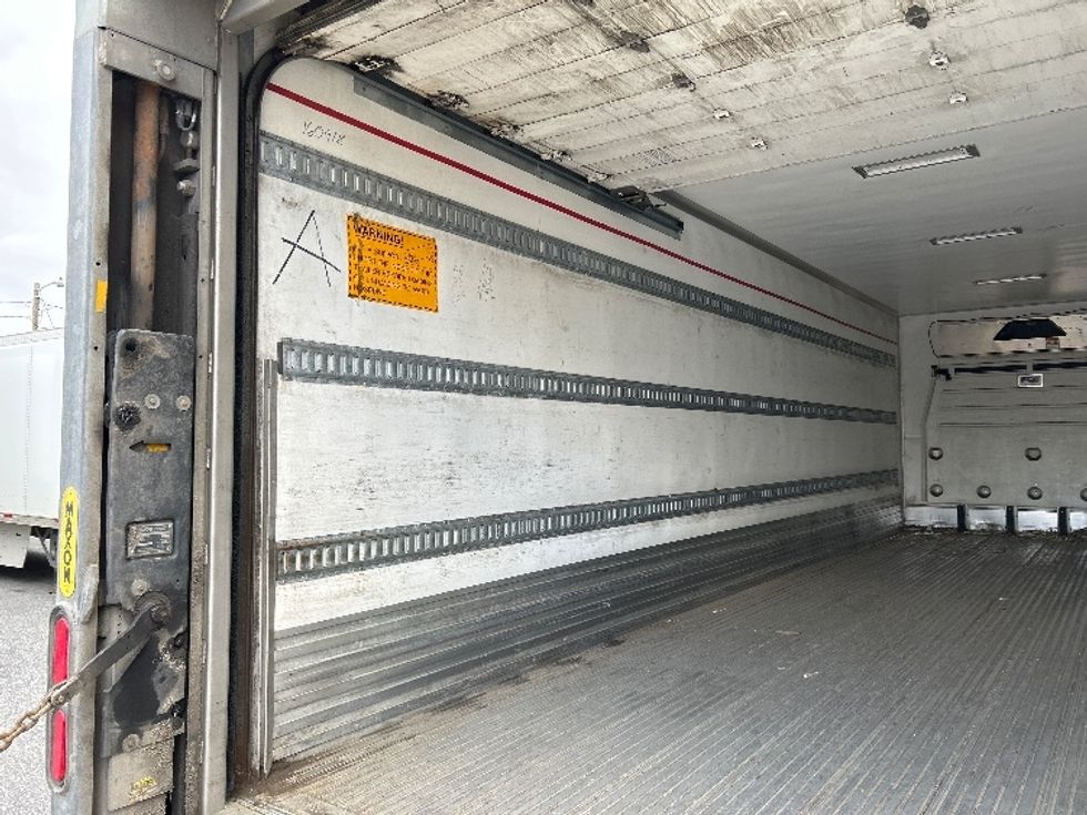 Refrigerated Trailer-Semi Trailers-Utility-2017-Trailer-Carlisle-PA-494,499\n\t\tmiles-$ 27,000 - Image 9