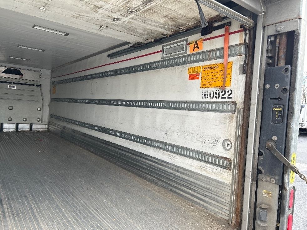Refrigerated Trailer-Semi Trailers-Utility-2017-Trailer-Carlisle-PA-592,934\n\t\tmiles-$ 27,000 - Image 10
