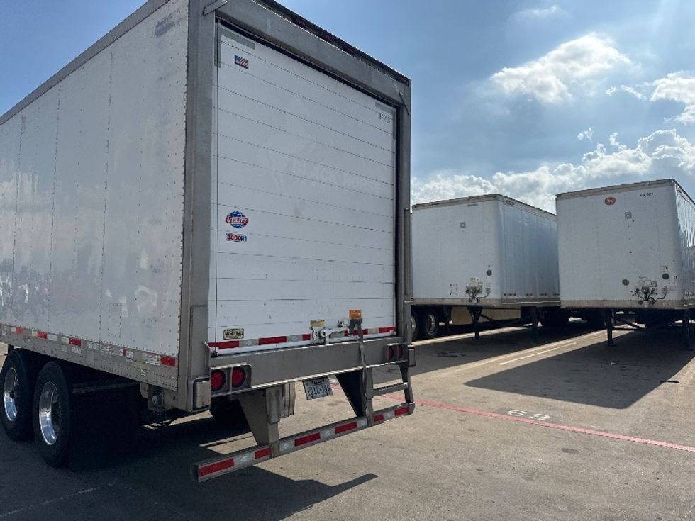 Refrigerated Trailer-Semi Trailers-Utility-2017-Trailer-Carrollton-TX-773,664\n\t\tmiles-$ 28,250 - Image 7