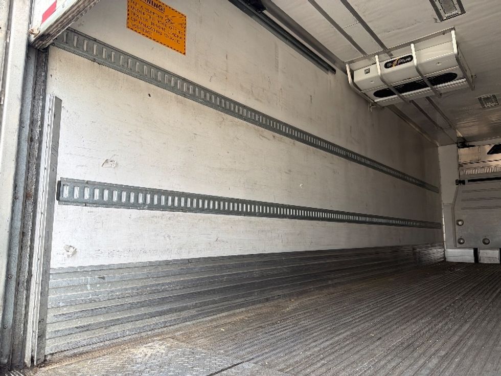 Refrigerated Trailer-Semi Trailers-Utility-2017-Trailer-Dallas-TX-301,021\n\t\tmiles-$ 24,750 - Image 9