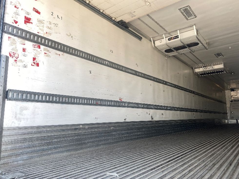 Refrigerated Trailer-Semi Trailers-Utility-2017-Trailer-Dallas-TX-99,336\n\t\tmiles-$ 19,750 - Image 9