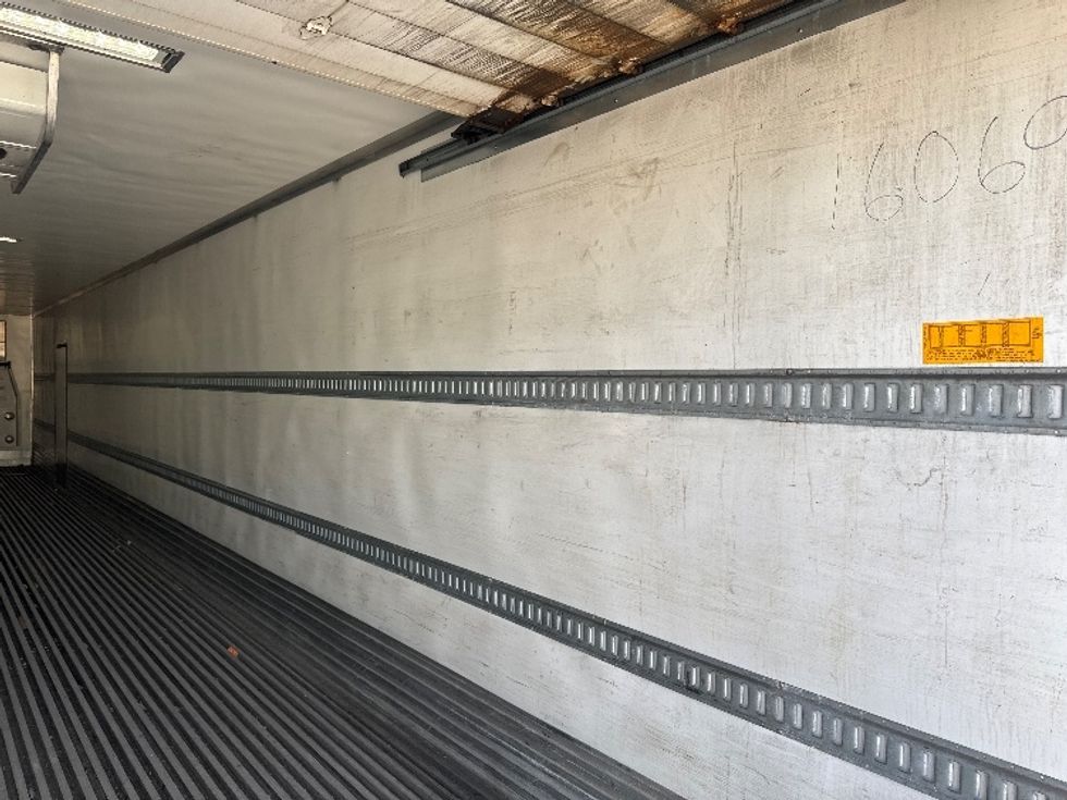 Refrigerated Trailer-Semi Trailers-Utility-2017-Trailer-Eagan-MN-591,613\n\t\tmiles-$ 24,250 - Image 10