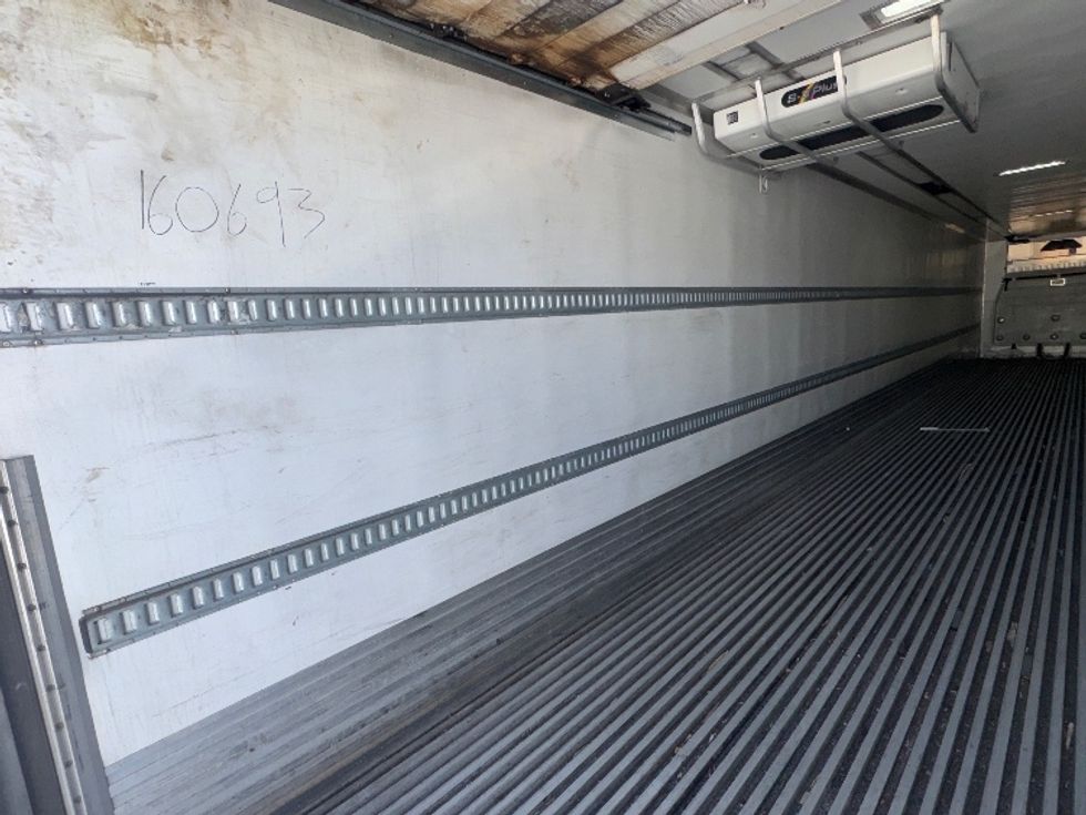 Refrigerated Trailer-Semi Trailers-Utility-2017-Trailer-Eagan-MN-591,613\n\t\tmiles-$ 24,250 - Image 9