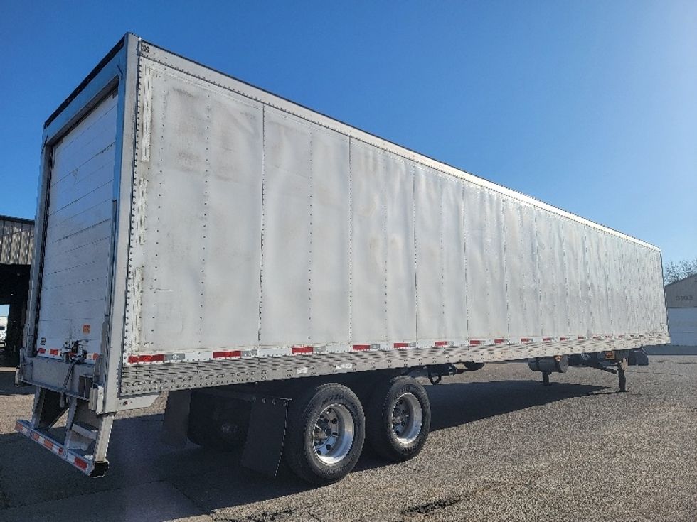 Refrigerated Trailer-Semi Trailers-Utility-2017-Trailer-Eau Claire-WI-723,056\n\t\tmiles-$ 27,500 - Image 4