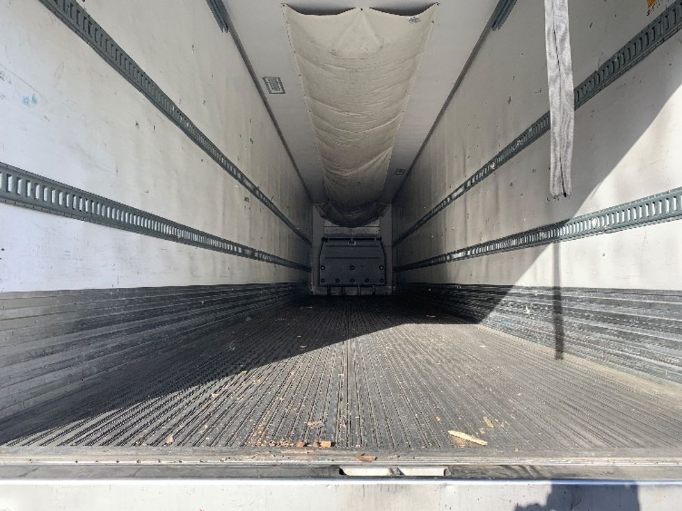 Refrigerated Trailer-Semi Trailers-Utility-2017-Trailer-Fontana-CA-297,974\n\t\tmiles-$ 31,250 - Image 7