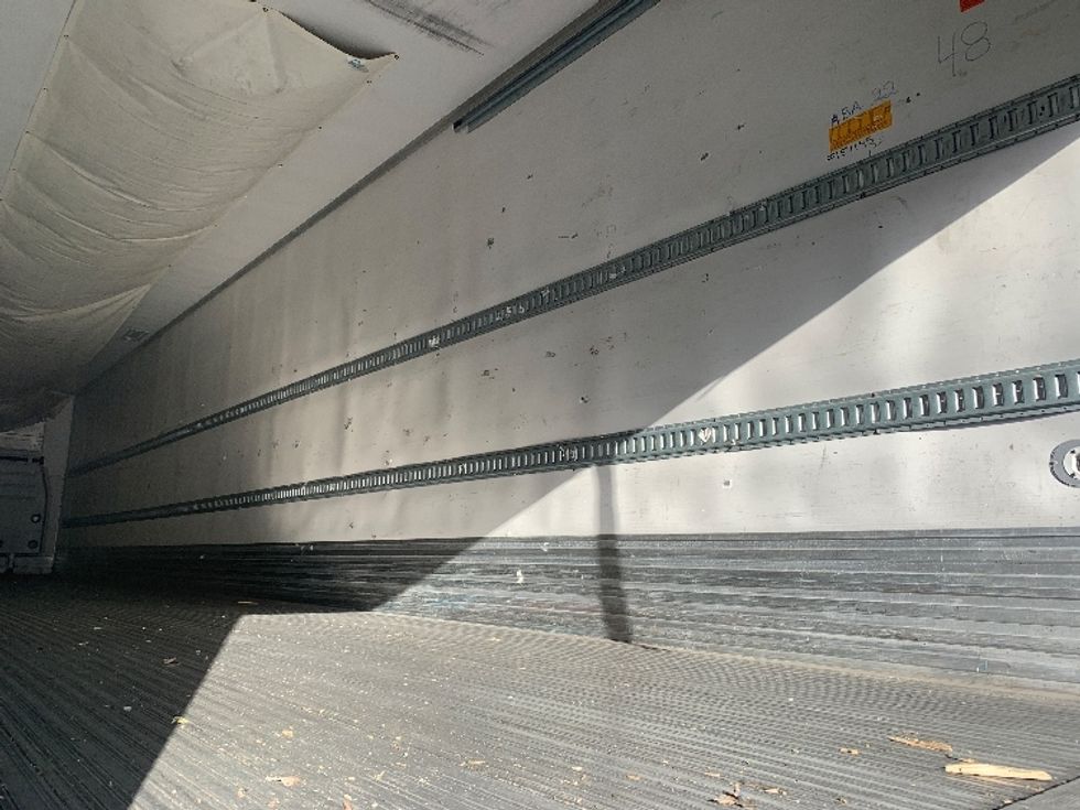 Refrigerated Trailer-Semi Trailers-Utility-2017-Trailer-Fontana-CA-297,974\n\t\tmiles-$ 31,250 - Image 9