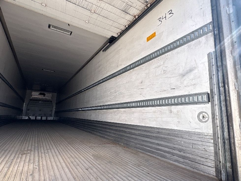 Refrigerated Trailer-Semi Trailers-Utility-2017-Trailer-Fresno-CA-861,381\n\t\tmiles-$ 22,250 - Image 10