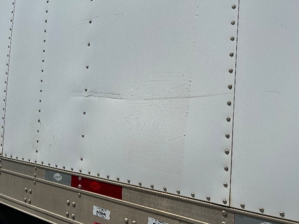 Refrigerated Trailer-Semi Trailers-Utility-2017-Trailer-Goldsboro-NC-580,291\n\t\tmiles-$ 30,250 - Image 17