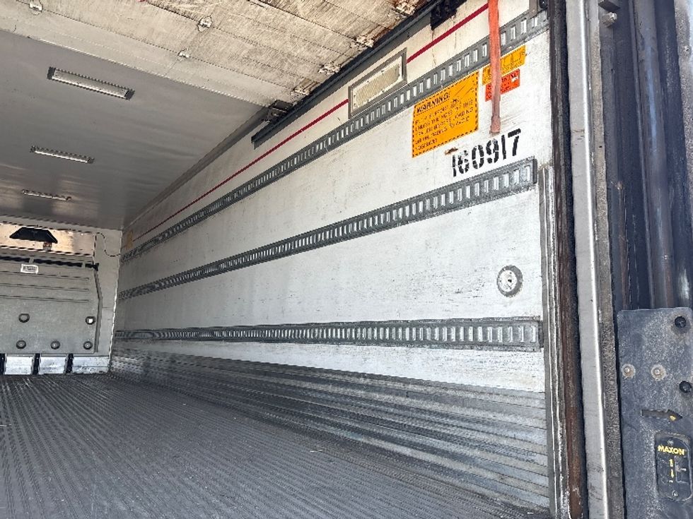 Refrigerated Trailer-Semi Trailers-Utility-2017-Trailer-Jessup-MD-443,509\n\t\tmiles-$ 32,000 - Image 10