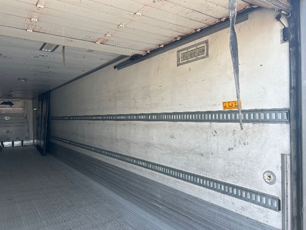 Refrigerated Trailer-Semi Trailers-Utility-2017-Trailer-Katy-TX-379,455\n\t\tmiles-$ 26,500 - Image 10