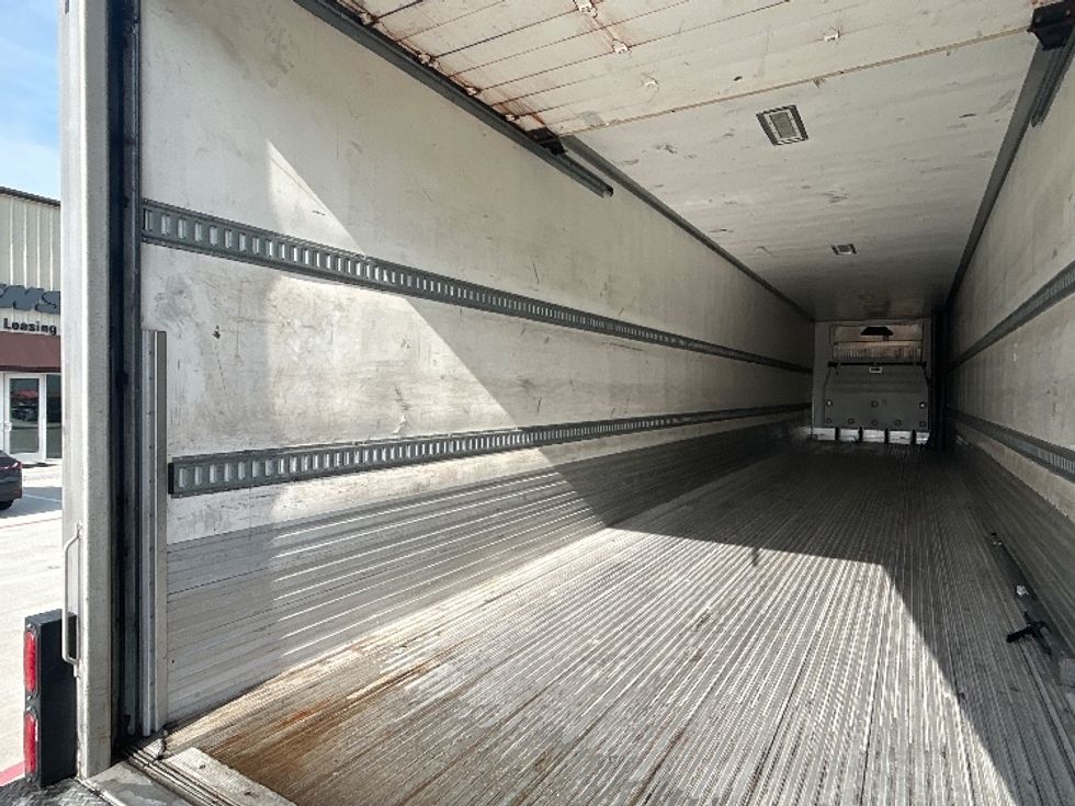 Refrigerated Trailer-Semi Trailers-Utility-2017-Trailer-Katy-TX-560,000\n\t\tmiles-$ 25,000 - Image 9