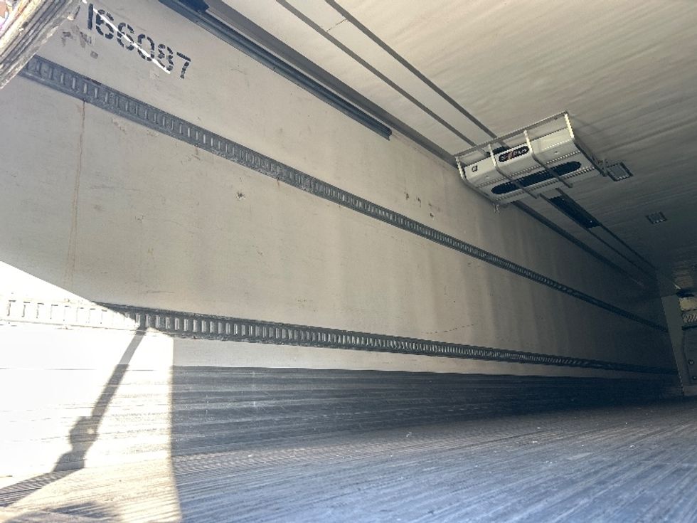 Refrigerated Trailer-Semi Trailers-Utility-2017-Trailer-Louisville-KY-291,000\n\t\tmiles-$ 24,750 - Image 9
