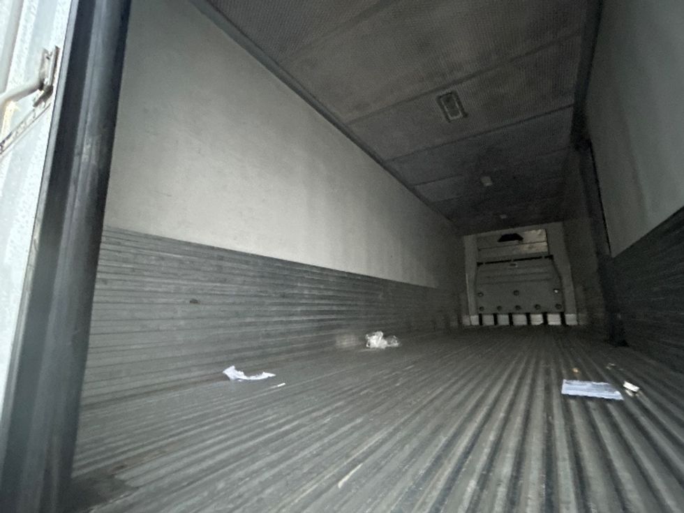 Refrigerated Trailer-Semi Trailers-Utility-2017-Trailer-Louisville-KY-561,228\n\t\tmiles-$ 19,000 - Image 9