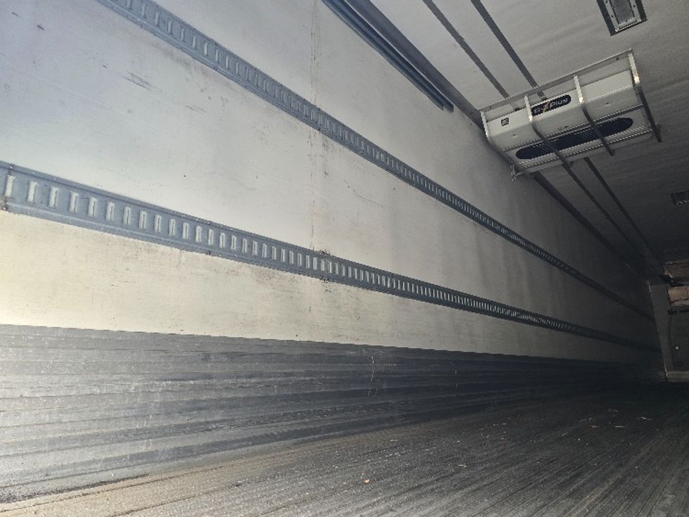 Refrigerated Trailer-Semi Trailers-Utility-2017-Trailer-Orlando-FL-554,725\n\t\tmiles-$ 24,750 - Image 9