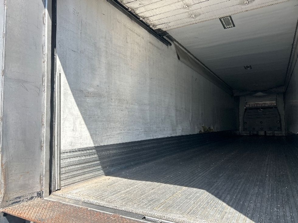 Refrigerated Trailer-Semi Trailers-Utility-2017-Trailer-Phoenix-AZ-447,542\n\t\tmiles-$ 18,000 - Image 9